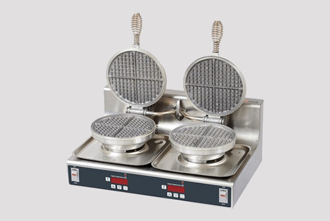 WAFFLE BAKER